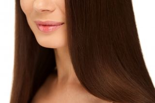 髪の毛が夫の浮気の証拠に？旦那の服やパンツの中に長い髪の毛で不倫発覚