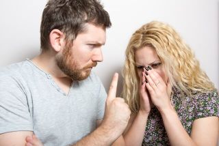 浮気妻を追い込むのは要注意｜嫁の不倫を徹底的に追い込み追及したい方へ